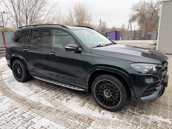 2023 Mercedes-Benz GLS 450 II (X167), зелёный, 11000000 рублей - вид 1
