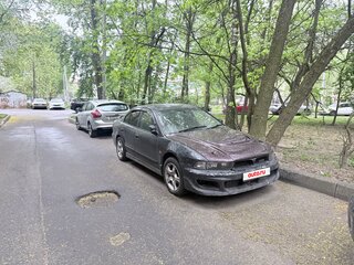 2000 Mitsubishi Galant VIII Рестайлинг, чёрный, 320000 рублей, вид 2