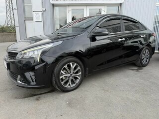 2021 Kia Rio IV Рестайлинг, чёрный, 1695000 рублей, вид 3