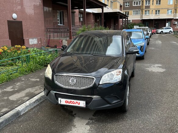 2012 SsangYong Actyon II, чёрный - вид 1