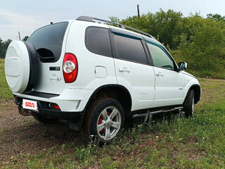 2015 Chevrolet Niva I Рестайлинг, белый, 800000 рублей, вид 5