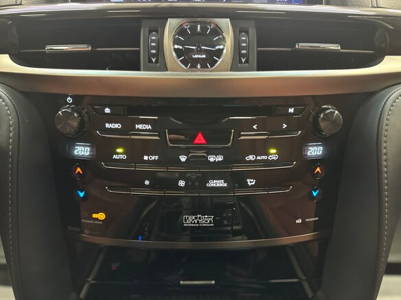 2019 Lexus LX 570 III Рестайлинг 2, чёрный - вид 24
