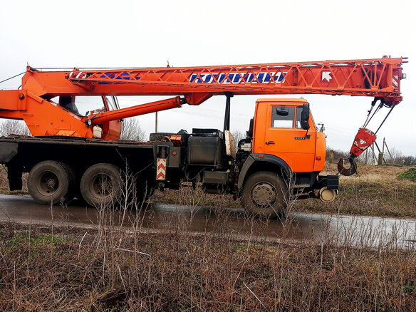 2012 КамАЗ 65115, оранжевый, 4800000 рублей