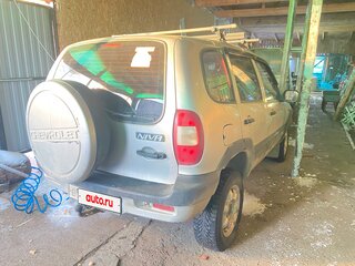 2004 Chevrolet Niva I, серебристый, 200000 рублей, вид 4