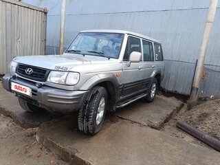 2002 Hyundai Galloper II, серый, 500000 рублей, вид 4