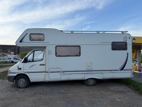 2004 Mercedes-Benz Sprinter, белый, 2850000 рублей, вид 2