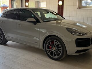 2022 Porsche Cayenne GTS Coupé III, серый, 18000000 рублей, вид 4