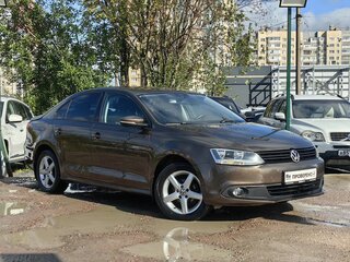 2012 Volkswagen Jetta VI, коричневый, 999000 рублей, вид 3