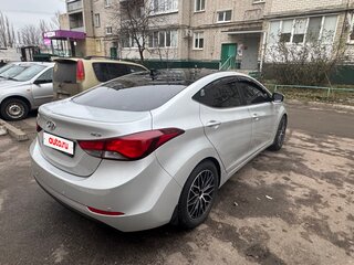 2015 Hyundai Elantra V (MD) Рестайлинг, серебристый, 1050000 рублей, вид 5