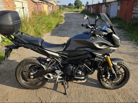 2015 Yamaha MT-09 Tracer (FJ-09), серый, 780000 рублей, вид 3