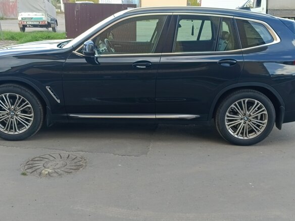 2018 BMW X3 20i xDrive III (G01), чёрный, 3450000 рублей - вид 1
