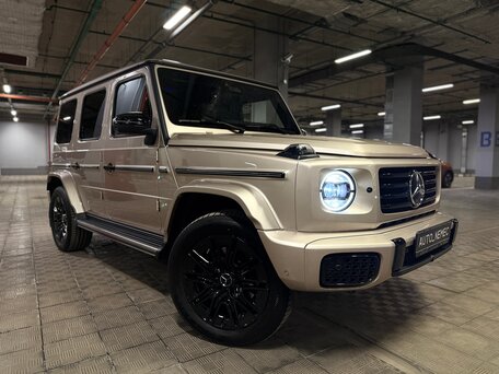 2026 Mercedes-Benz G-Класс 450 d III (W465) Рестайлинг, бежевый, 25990000 рублей, вид 3