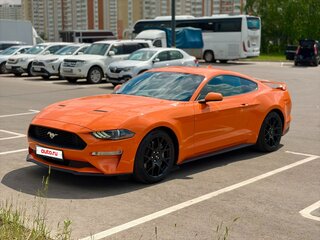 2020 Ford Mustang VI Рестайлинг, оранжевый, 3650000 рублей, вид 1