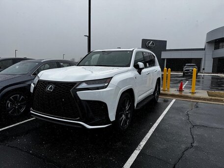 Lexus LX IV