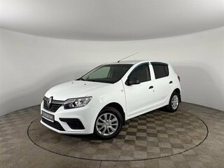 2019 Renault Sandero II Рестайлинг, белый, 790000 рублей, вид 1