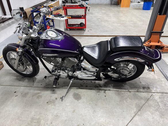 1999 Yamaha XVS1100, фиолетовый, 650000 рублей - вид 1