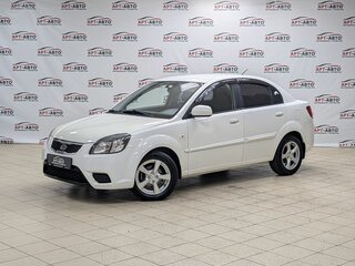 2011 Kia Rio II Рестайлинг, белый, 599000 рублей, вид 1