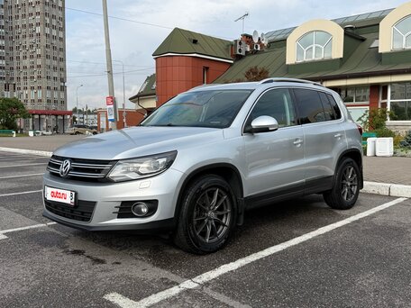 2012 Volkswagen Tiguan I Рестайлинг, серебристый, 1200000 рублей, вид 1