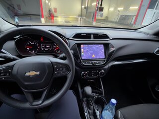 2020 Chevrolet TrailBlazer III, чёрный, 1850000 рублей, вид 3