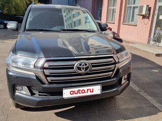 2016 Toyota Land Cruiser 200 Series Рестайлинг 2, чёрный, 6100000 рублей, вид 1