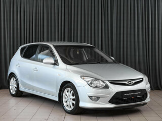 2010 Hyundai i30 I Рестайлинг, серебристый, 520000 рублей, вид 3