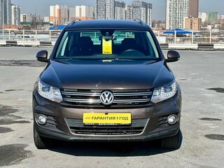 2016 Volkswagen Tiguan I Рестайлинг, коричневый, 1689000 рублей, вид 3