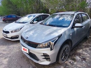 2021 Kia Rio X IV Рестайлинг, серый, 1750000 рублей, вид 5
