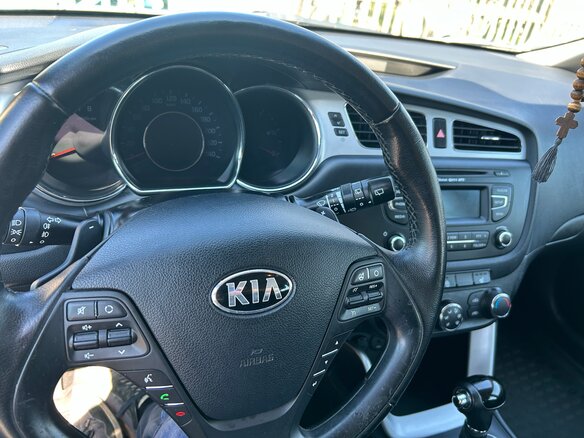 2012 Kia Ceed II, золотистый, 1100000 рублей - вид 6
