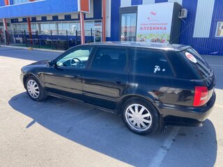 1998 Audi A4 I (B5), чёрный, 349000 рублей, вид 5
