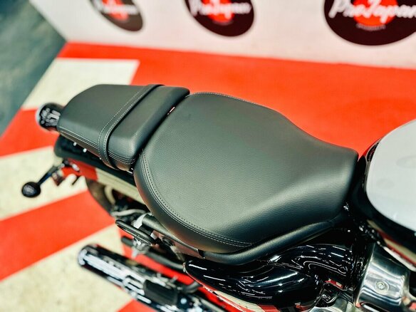 2026 Royal Enfield Super Meteor, серебристый, 773000 рублей - вид 16