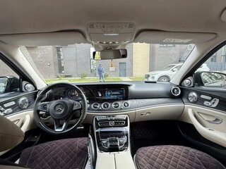2017 Mercedes-Benz E-Класс 200 V (W213, S213, C238), серый, 2990000 рублей, вид 4