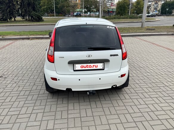2010 Lada (ВАЗ) Kalina I, белый, 400000 рублей - вид 2