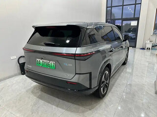 2025 Toyota bZ3X 58.3 kWh, серый, 2513069 рублей, вид 5