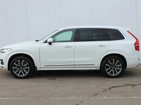2018 Volvo XC90 II, белый, 4220000 рублей, вид 4