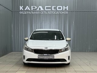 2017 Kia Cerato III Рестайлинг (Classic), белый, 904000 рублей, вид 3
