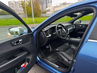 2018 Volvo XC60 II, голубой, 4200000 рублей, вид 5