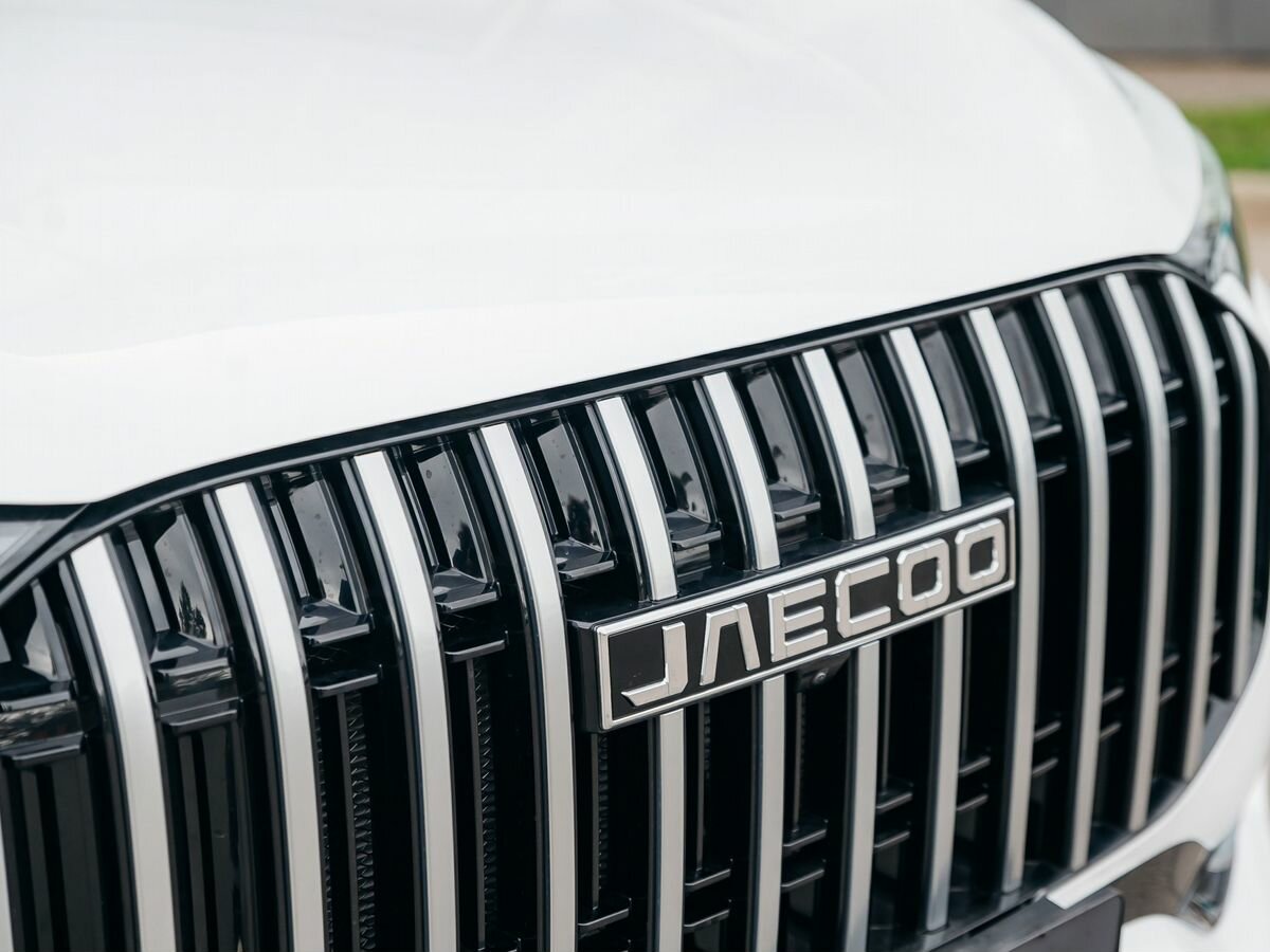 Открыть фотографии: Jaecoo J8