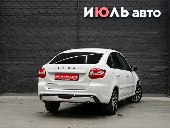2023 Lada (ВАЗ) Granta I Рестайлинг, белый, 850000 рублей - вид 4