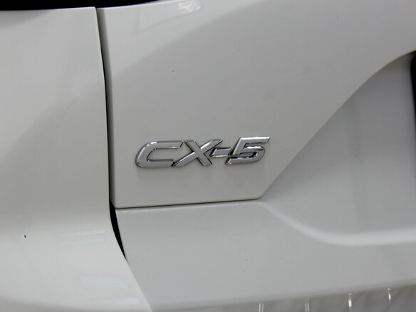 2017 Mazda CX-5 II, белый, 2400000 рублей - вид 8
