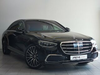 2025 Mercedes-Benz S-Класс 450 4MATIC VII (W223), чёрный, 15260000 рублей, вид 3