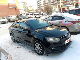 2011 Volkswagen Polo V, чёрный, 650000 рублей, вид 2
