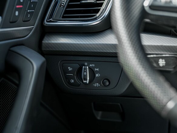 2023 Audi Q5 L 40 TFSI II (FY) Рестайлинг, чёрный, 4050000 рублей - вид 13