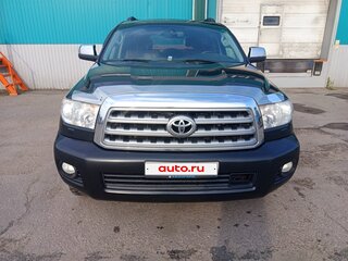 2011 Toyota Sequoia II, чёрный, 3000000 рублей, вид 1