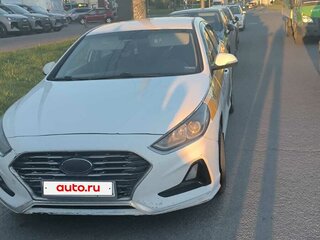 2019 Hyundai Sonata VII (LF) Рестайлинг, белый, 899000 рублей, вид 1