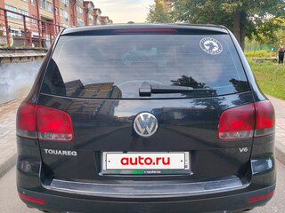 2005 Volkswagen Touareg I, чёрный, 720000 рублей, вид 4
