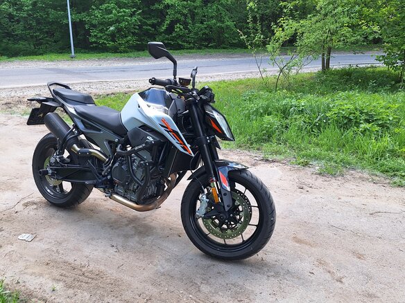 2023 KTM 790 Duke, серый, 875000 рублей - вид 5