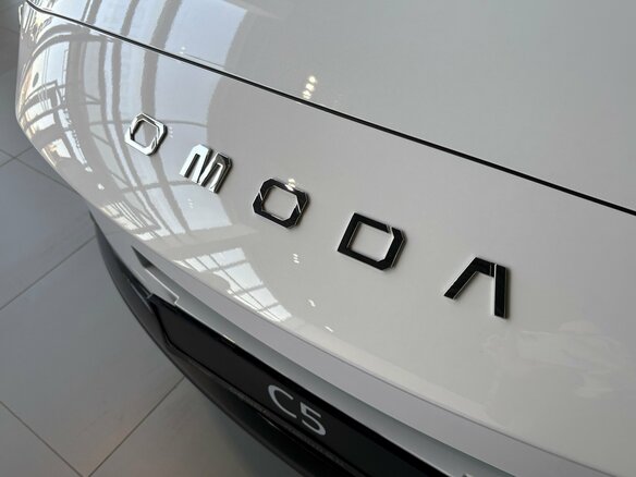 2026 Omoda C5 I Рестайлинг, белый - вид 13