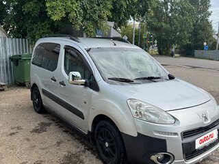 2014 Peugeot Partner II Рестайлинг, серебристый, 510000 рублей, вид 3
