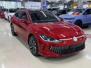 2023 Volkswagen Lamando L II, красный, 1706007 рублей, вид 1