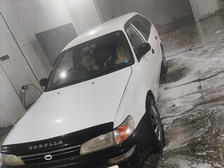 2001 Toyota Corolla VII (E100), белый, 300000 рублей, вид 4